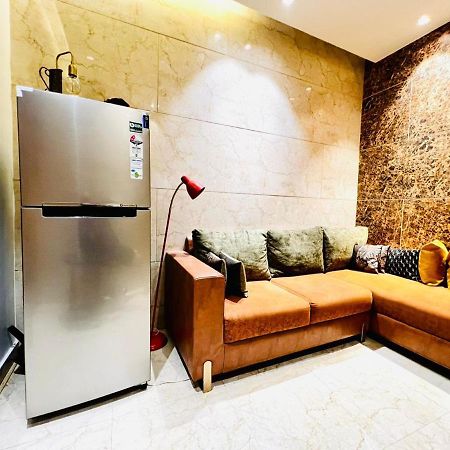 Divine Studios Rajouri Garden New Delhi Extérieur photo